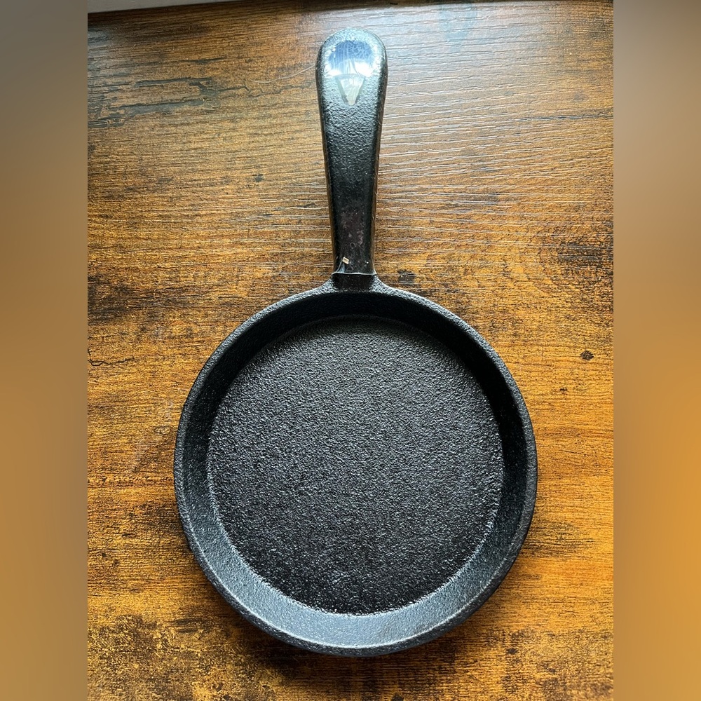 NWOT Mini Black Cast Iron Skillet